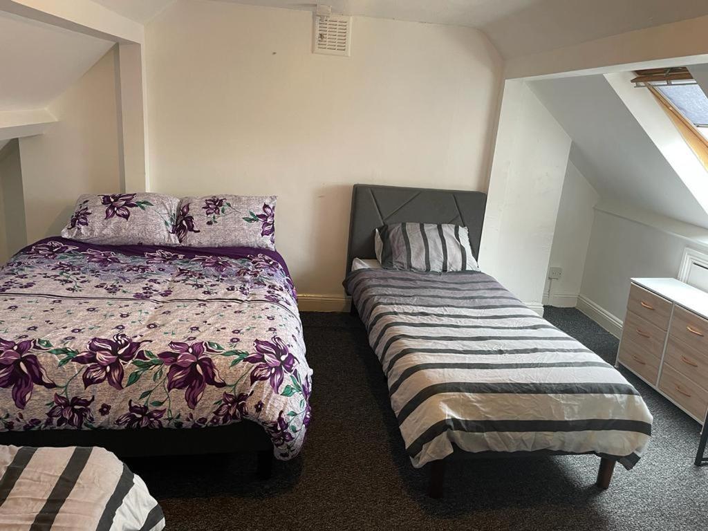 One Room To Stay With Fantastic Host Londres Extérieur photo